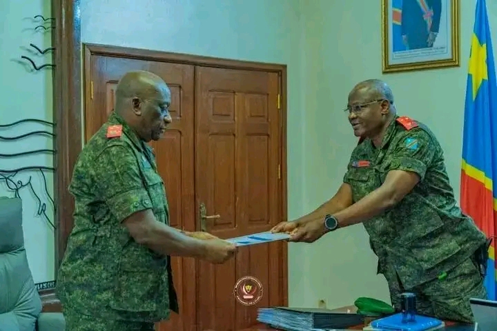 Ituri : le général-major Gaby Kasongo Mulumba prend officiellement les rênes de la province sous état de siège