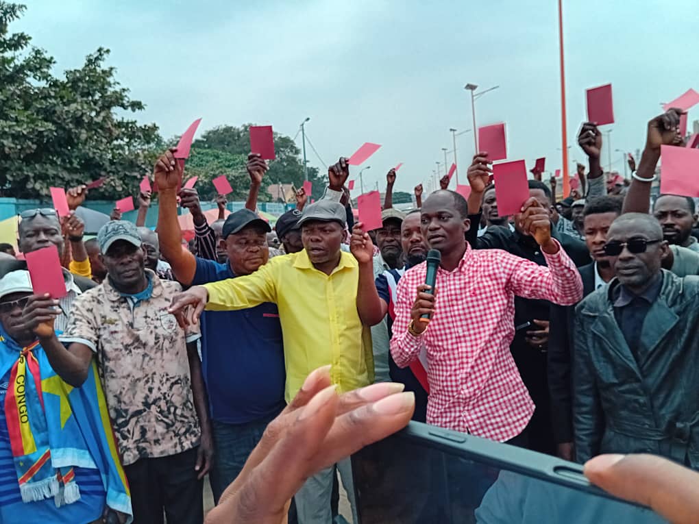 RDC : William Mukambila mobilise pour le référendum