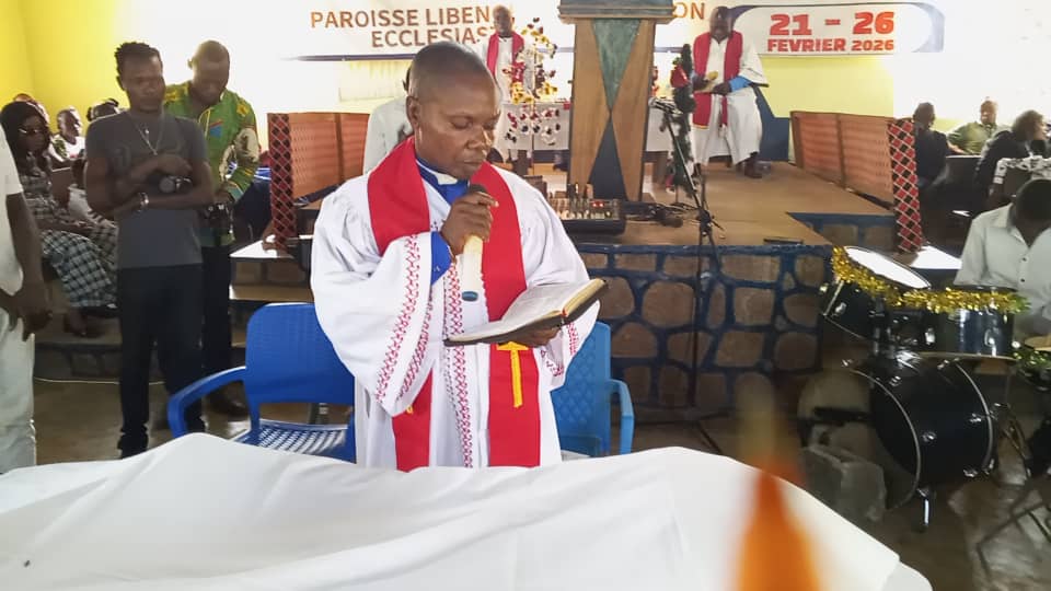Libenge : le Révérend Fidèle Koyo Wadu célèbre son premier culte en tant que responsable de la 17ᵉ CECU