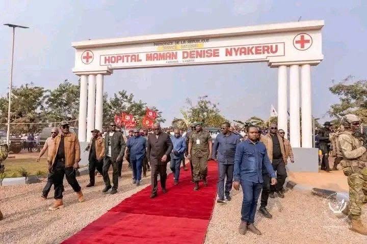 RDC : Félix Tshisekedi inaugure un hôpital de référence de 85 lits à Kaniama Kasese