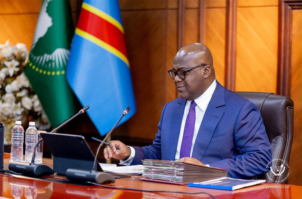 RDC : Félix Tshisekedi convoque les élus de l’Union sacrée ce samedi 24 octobre, au lendemain du vote sur le référendum