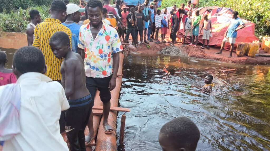 RN23 : l’eau coupe de nouveau la route entre Gemena et Zongo depuis 72 heures